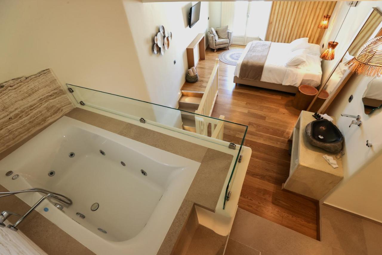 Life Suites เตลอส ภายนอก รูปภาพ