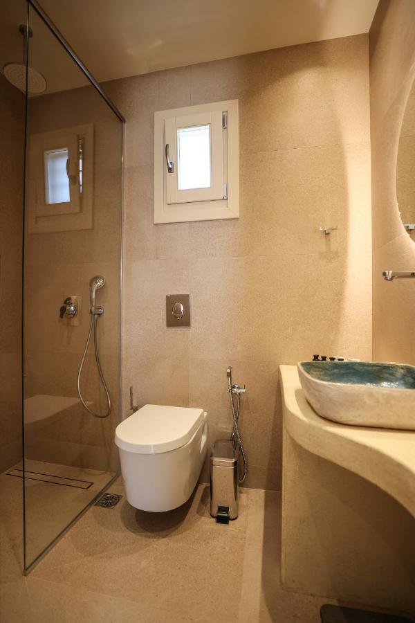 Life Suites เตลอส ภายนอก รูปภาพ