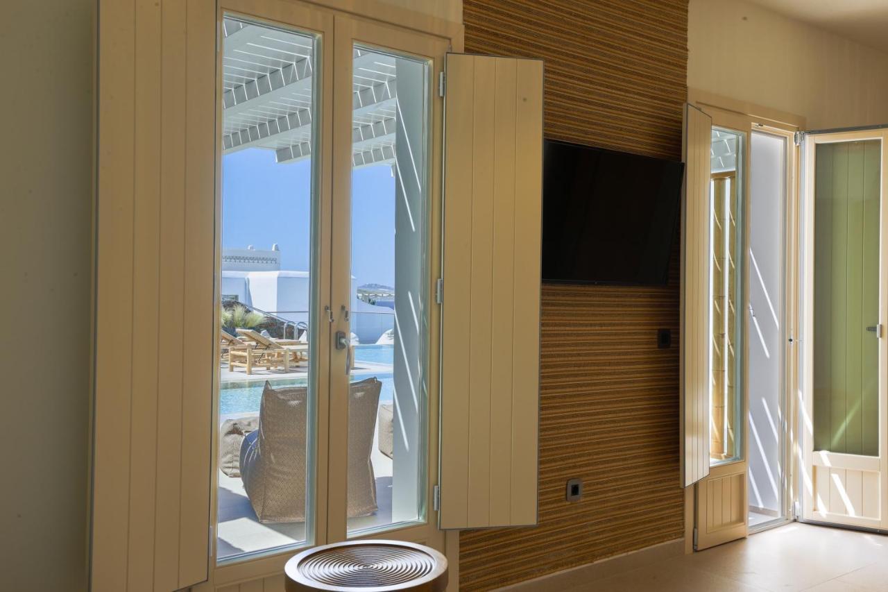 Life Suites เตลอส ภายนอก รูปภาพ